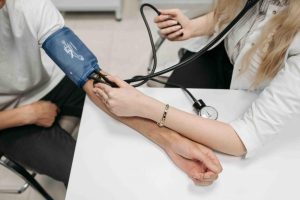 Does vaping cause high blood pressure?